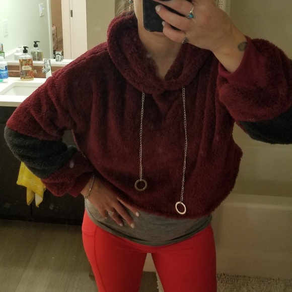 LAST SET LEFT!! Sherpa hoodie & shorts BOUTIQUE - Picture 6 of 8